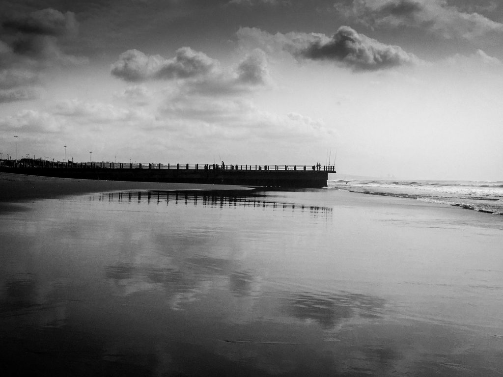Black & white, Durban